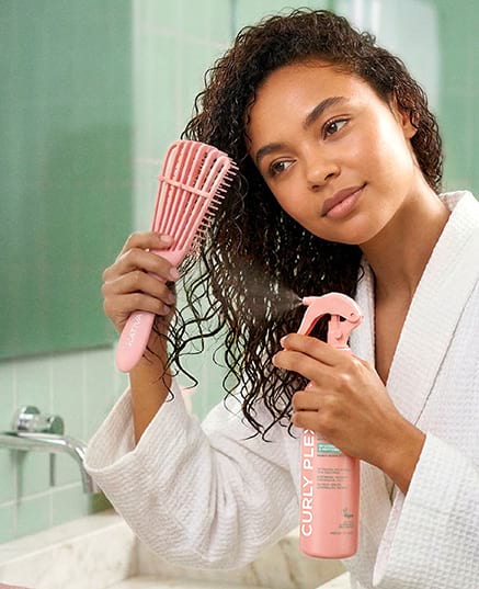How to Strengthen Curly Hair and Reduce Breakage